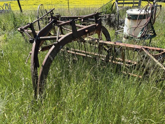 Image of New Holland 260 equipment image 1