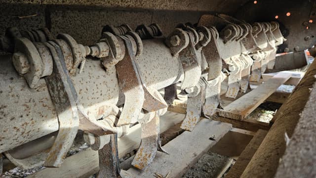 Image of New Holland 918H equipment image 3