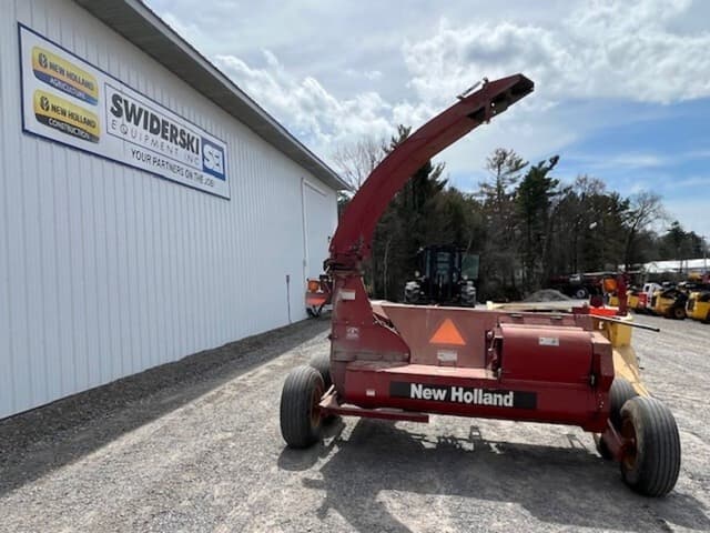 Image of New Holland FP240 equipment image 3