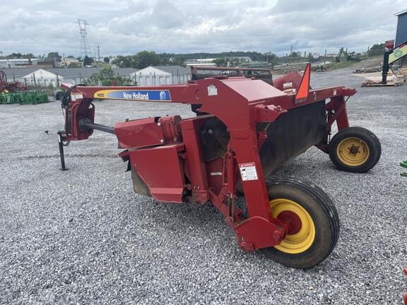 New Holland H6830 Equipment Image0