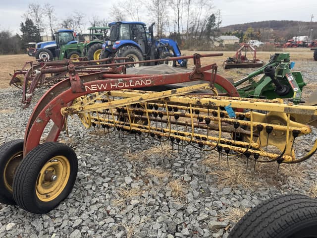 Image of New Holland Rolabar 256 equipment image 4