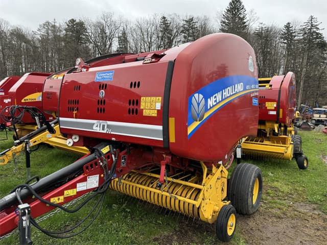 Image of New Holland RB450 equipment image 1