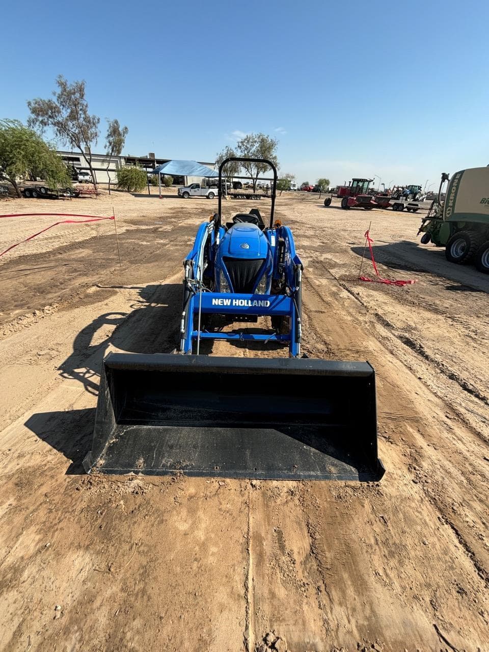 Image of New Holland Workmaster 35 Image 0