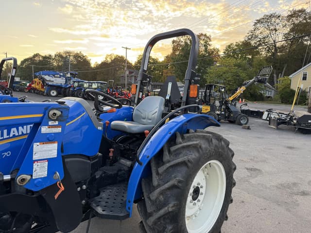 Image of New Holland Workmaster 70 equipment image 2