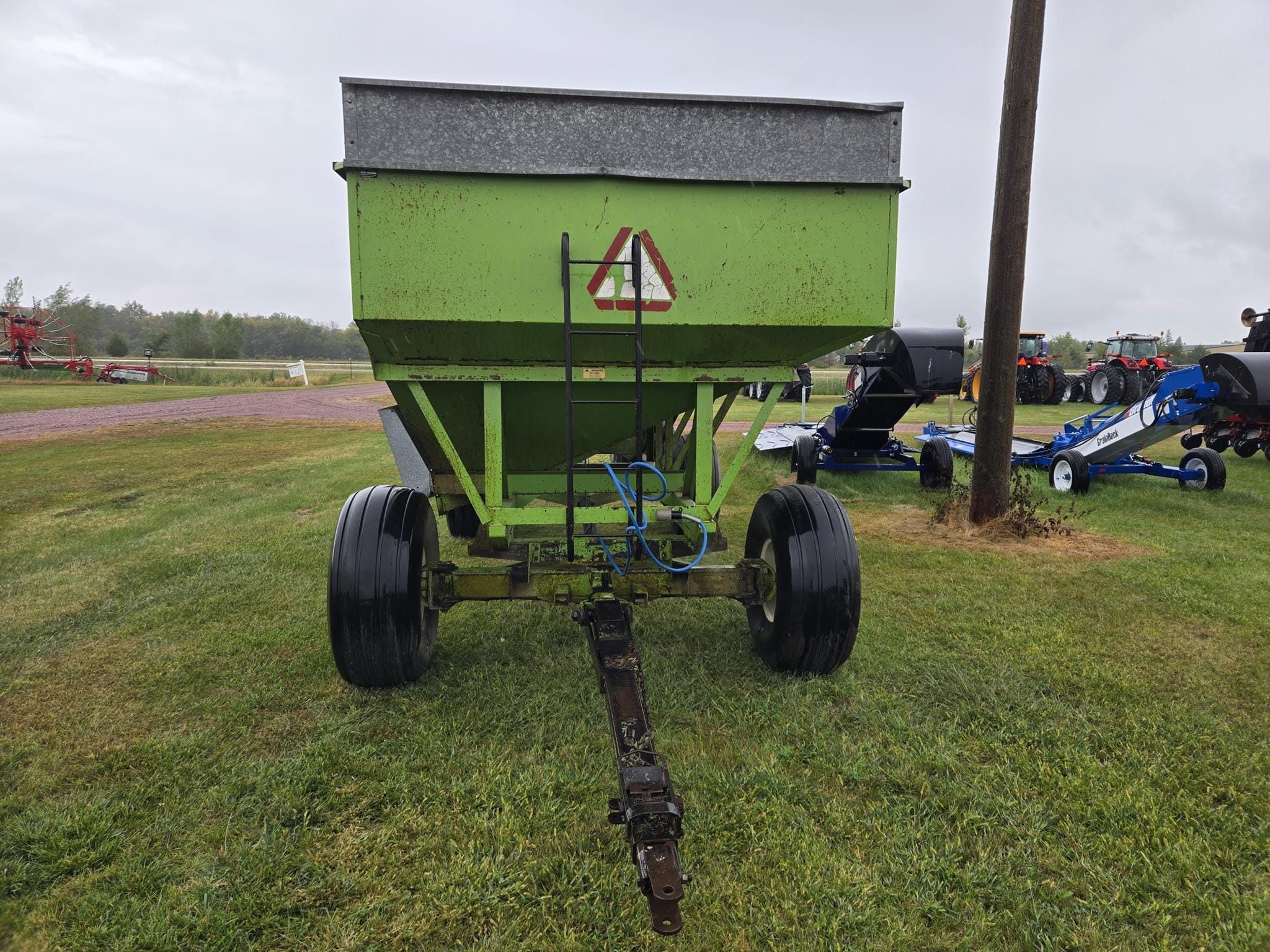 Parker 4000 Equipment Image0