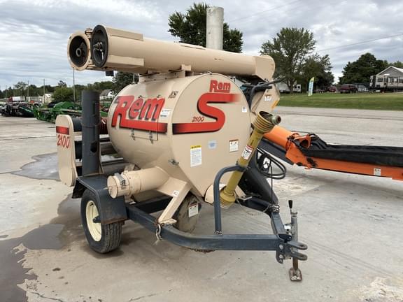 Image of REM 2100 Primary image