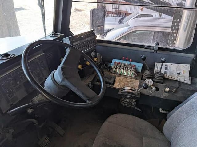 Image of Silver Wheels Centerride equipment image 3