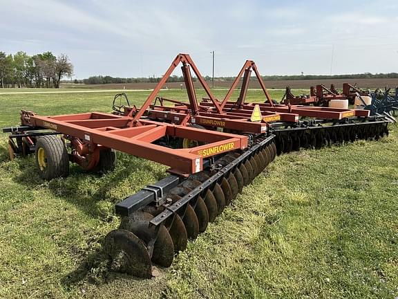 Image of Sunflower 1433-25 equipment image 1