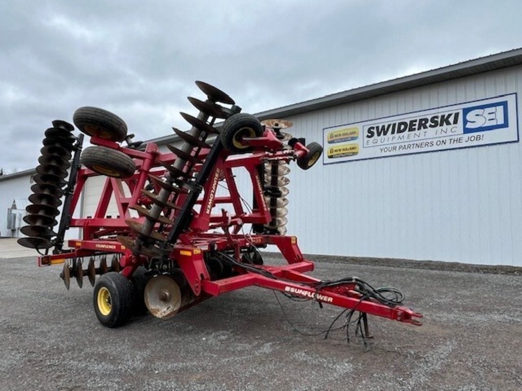 Sunflower 1435 Equipment Image0