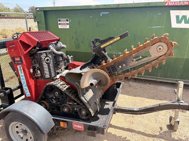 Image of Toro TRX-250 equipment image 2
