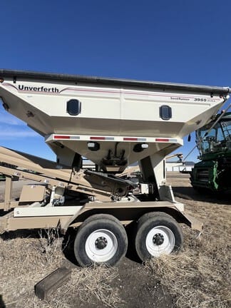 2024 Unverferth 3955DXL Equipment Image0