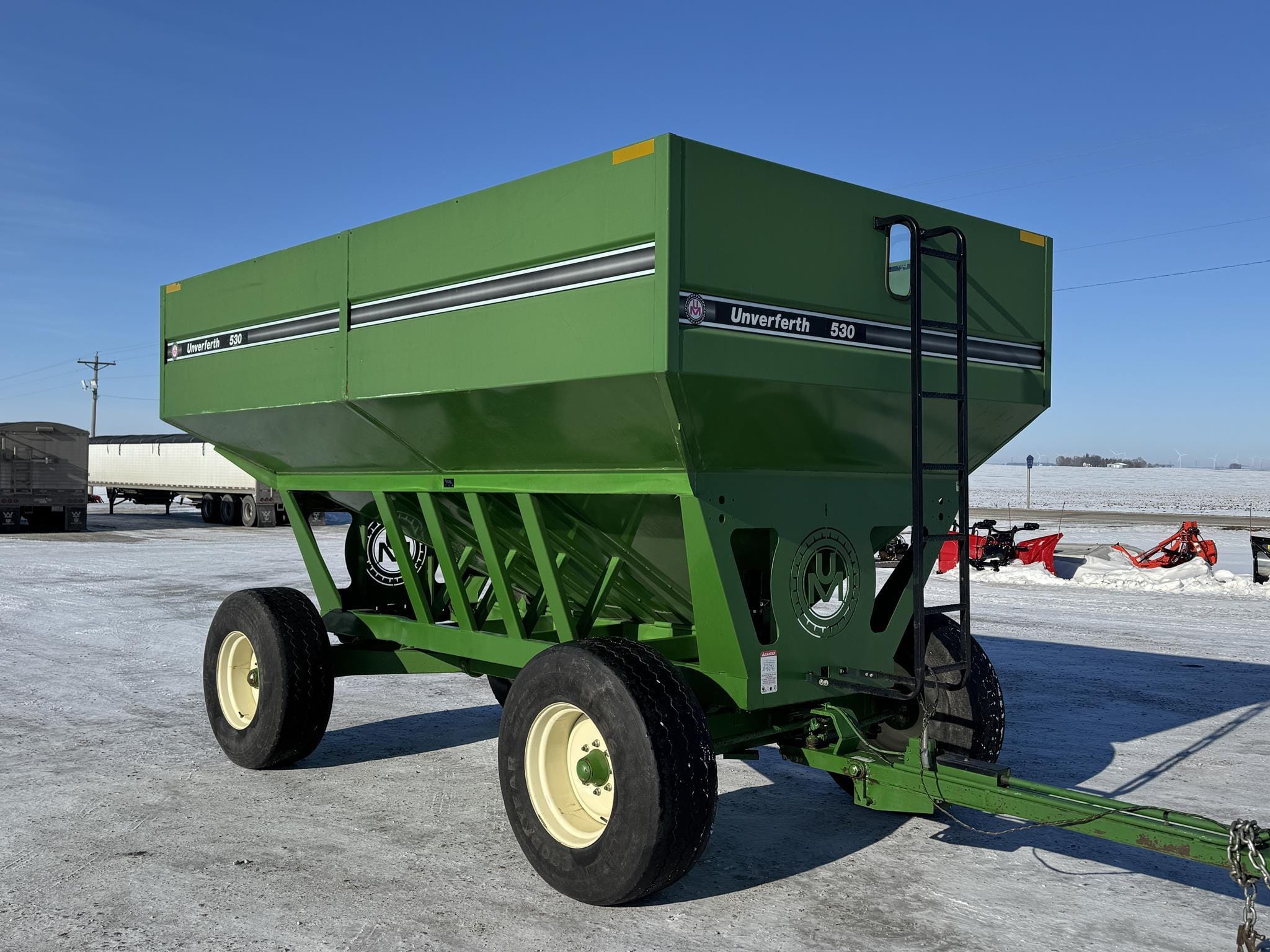 Unverferth 530 Equipment Image0