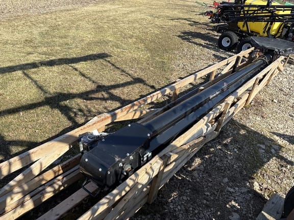 Unverferth 6x18 Equipment Image0