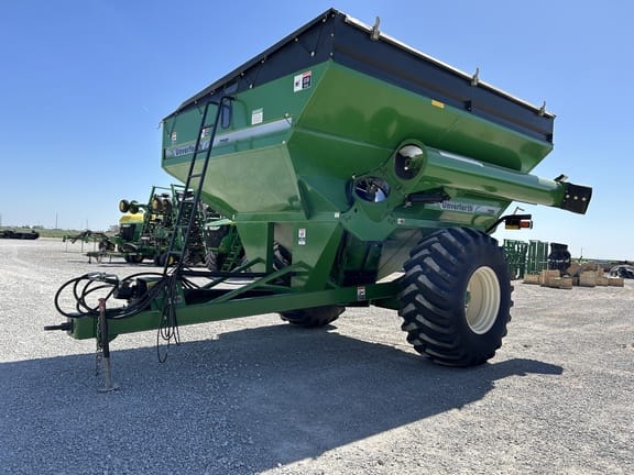 Unverferth 7250 Equipment Image0