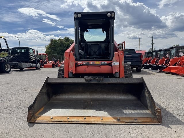 2024 Kubota SSV75 Equipment Image0