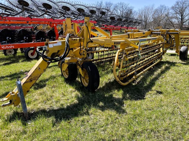 Image of Vermeer R2800 equipment image 2