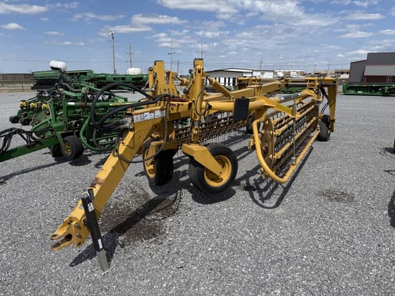 Image of Vermeer R2800 equipment image 1