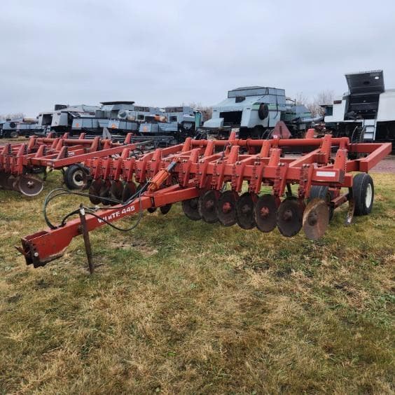 Image of White 445 equipment image 2