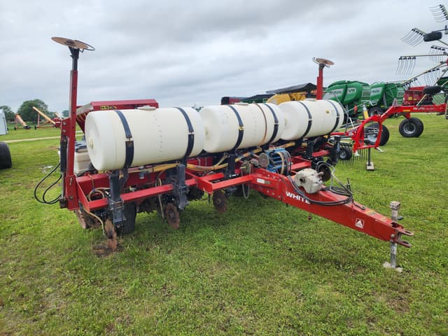 Image of White 6100 equipment image 1