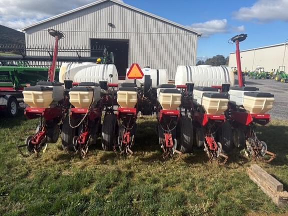 Image of White 6100 equipment image 3